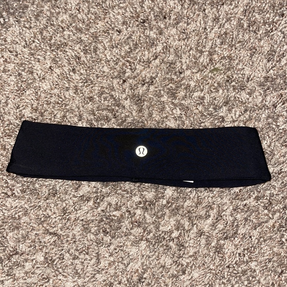 Lululemon Black Headband
